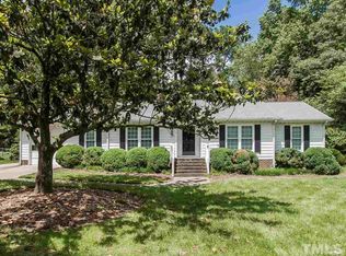 6813 Valley Dr, Raleigh, NC 27612