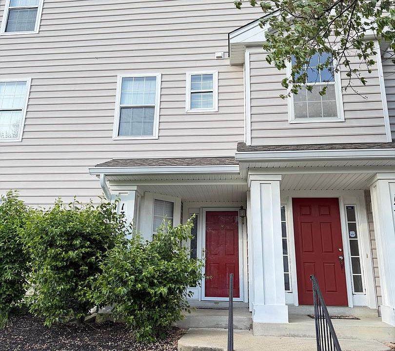 1st image of 13955 King George Way #346