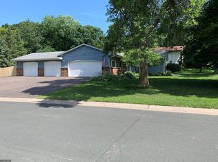 4230 Victoria St N, Shoreview, MN 55126