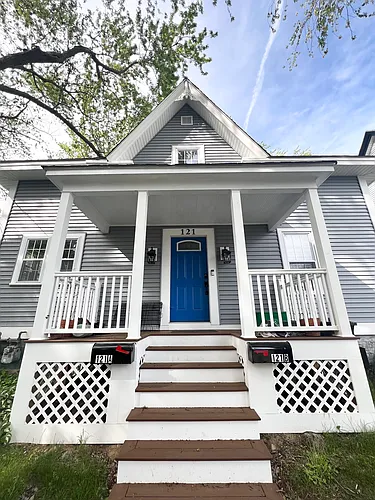121 Stark St #A Photo 1