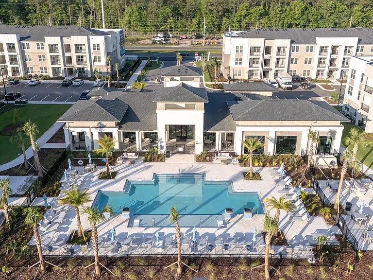The Pointe at Davis Creek — Photo 29
