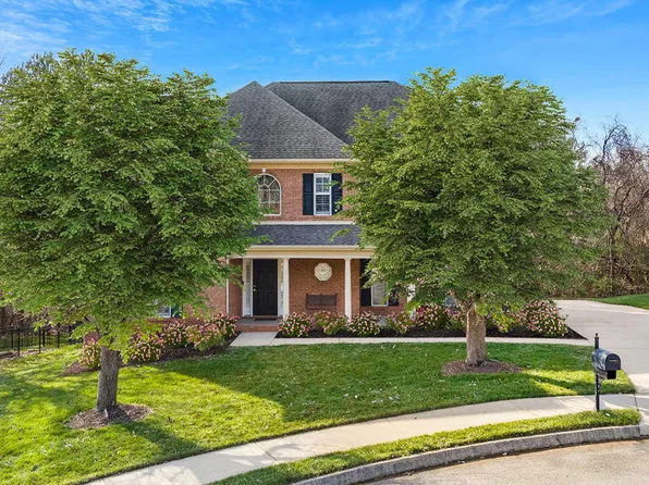 911 Andover View Ln, Knoxville, TN 37922