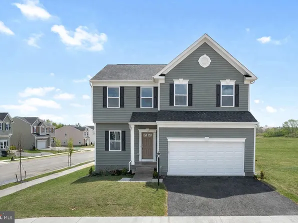 88 Freeman St, Ranson, WV 25438