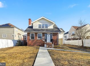 720 Kedron Ave, Morton, PA 19070