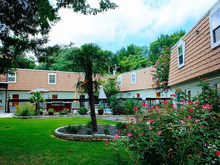 1500 E Side Dr #117-A — Photo 13