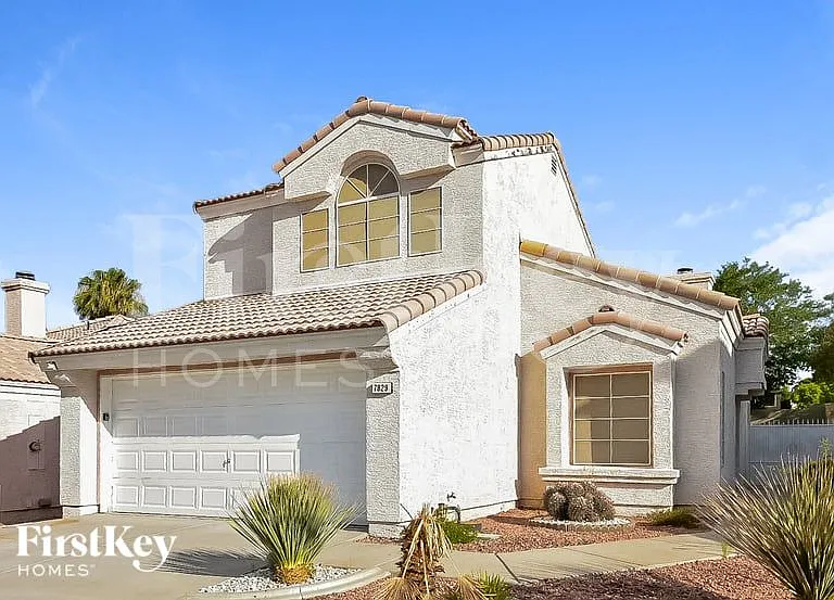7829 Turtle Cove Ave — Photo 2