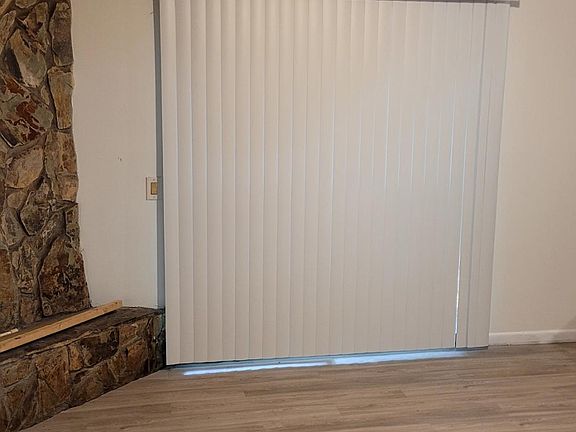5th image of 248 Machelle Dr