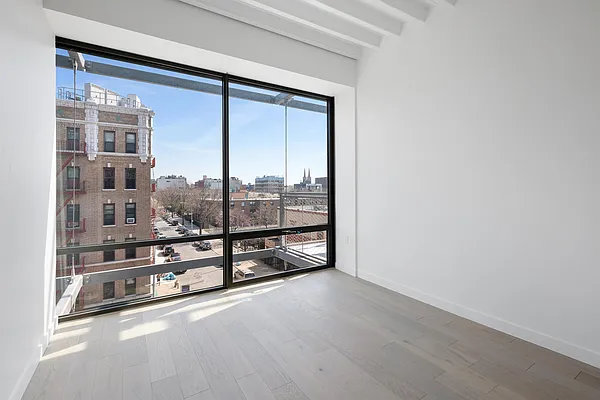 Rented by Kin | media 22