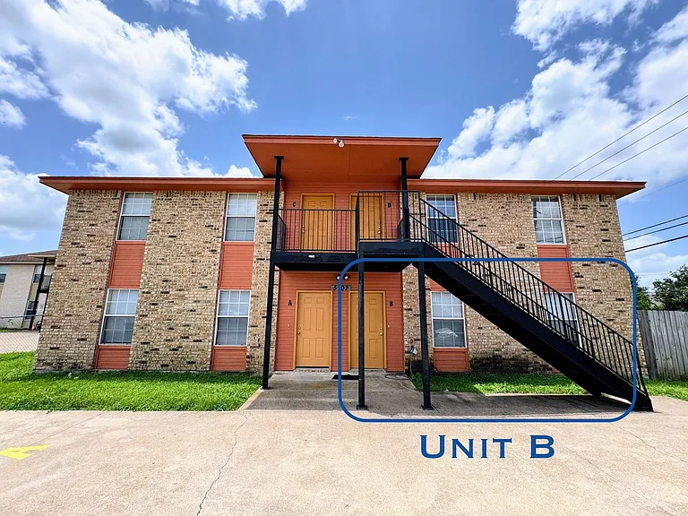 5702 Greengate Dr — Photo 19