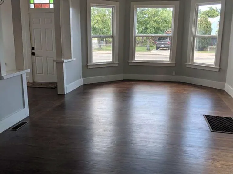149 N Adams St — Photo 7