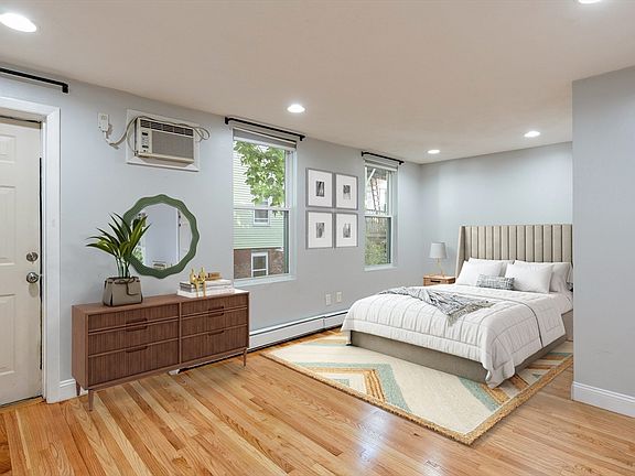 3rd image of 30 Haynes St #1