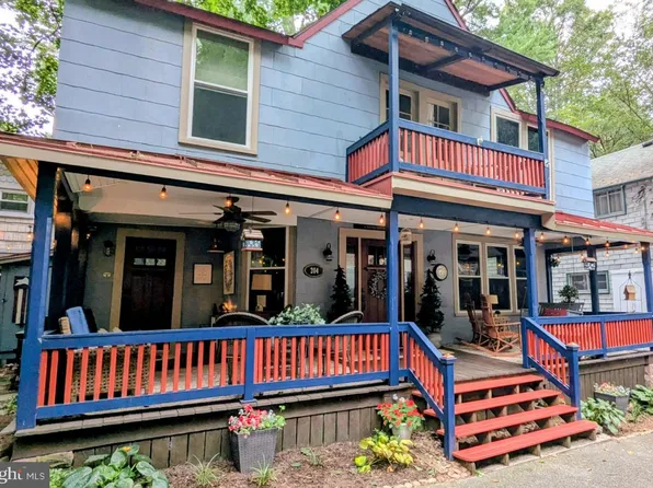 204 5th St, Mount Gretna, PA 17064