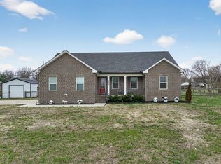 102 Glacier Ct, Portland, TN 37148