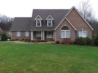 156 Polo Dr, Blountville, TN 37617