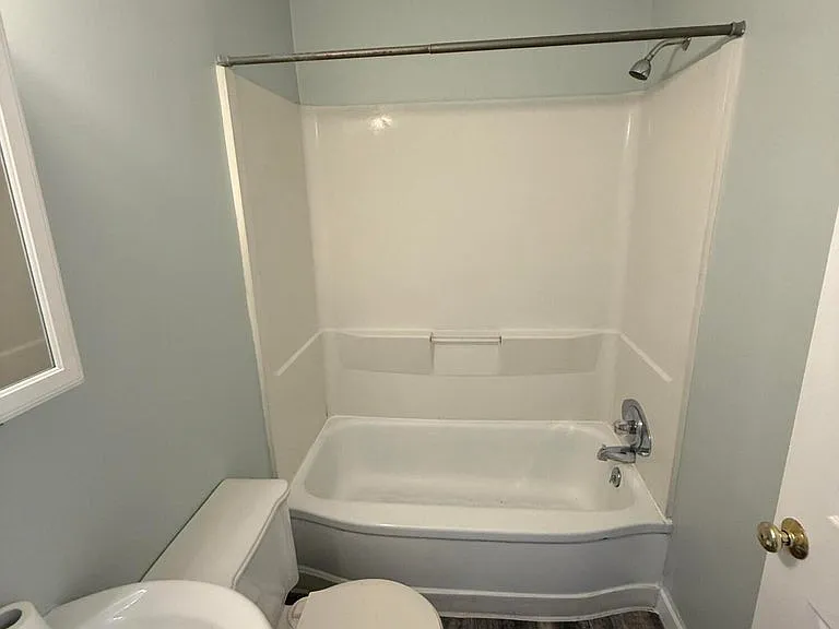 633 Bagley Ave — Photo 19