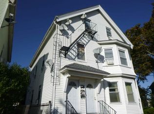 13 Patt St, Pawtucket, RI 02860
