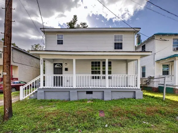 117 S 9th St, Suffolk, VA 23434