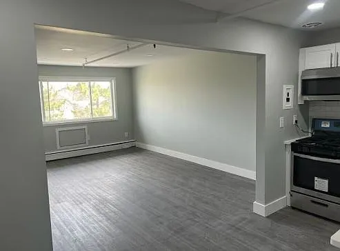 544-560 Beachway #5B — Photo 9