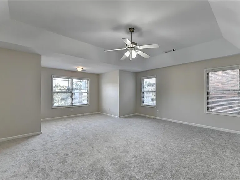 522 Suwanee Oaks Dr — Photo 34