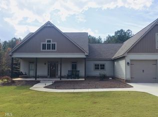 289 Watering Hole Dr, Williamson, GA 30292