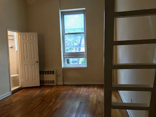 Rented by Highline Residential | media 23