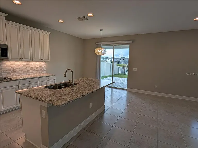 7545 Pool Compass Loop — Photo 3