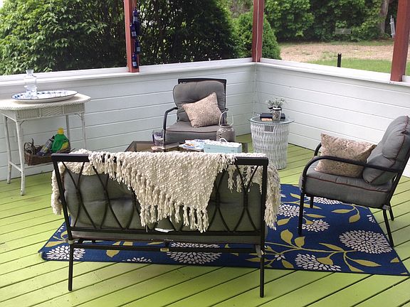 Post and beam porch 