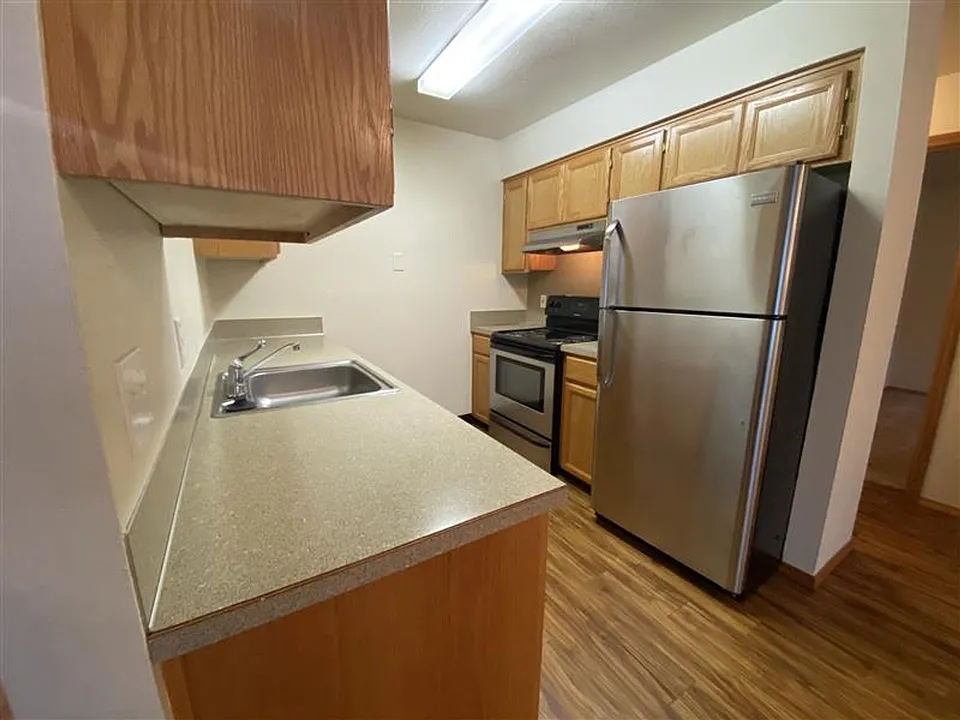 Laura Lane Apartments
