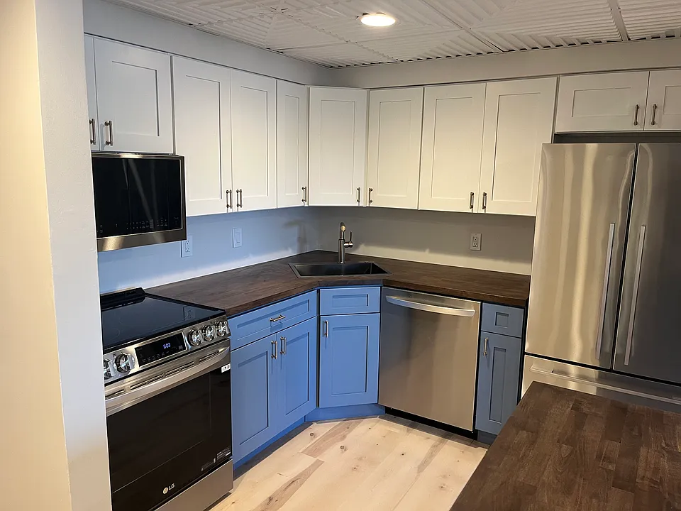 135 E Mountain Rd #1B9