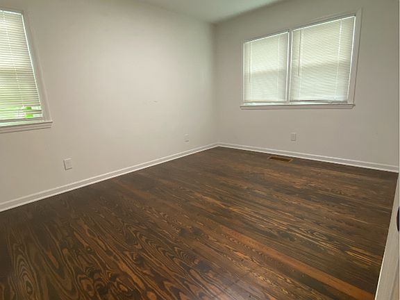5th image of 211 Church St #Z3