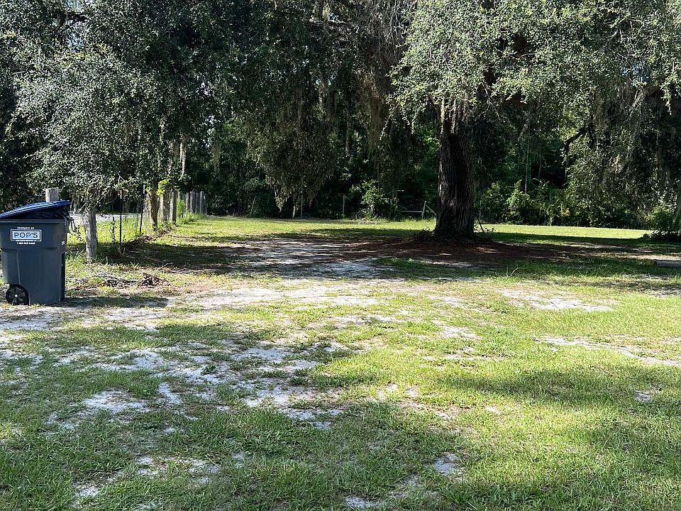 2nd image of 10252 SE 160th Ln