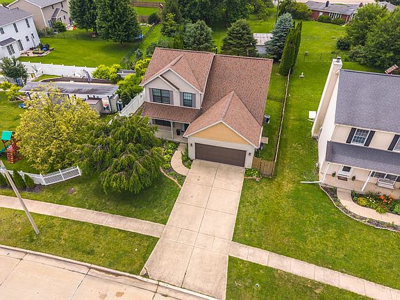 4th image of 3401 Crossgate Dr