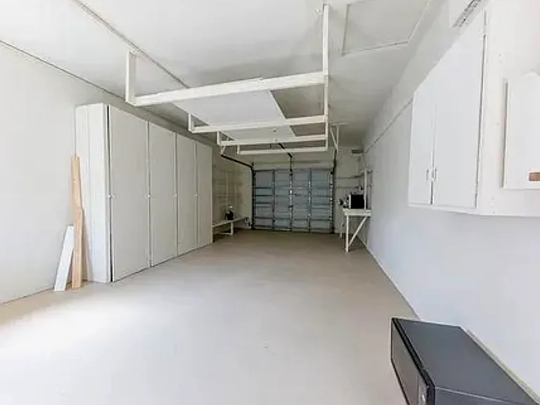 235 Fordham Dr — Photo 26