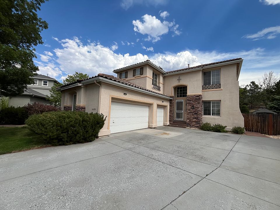 1st image of 4456 Glacier Peak Cir