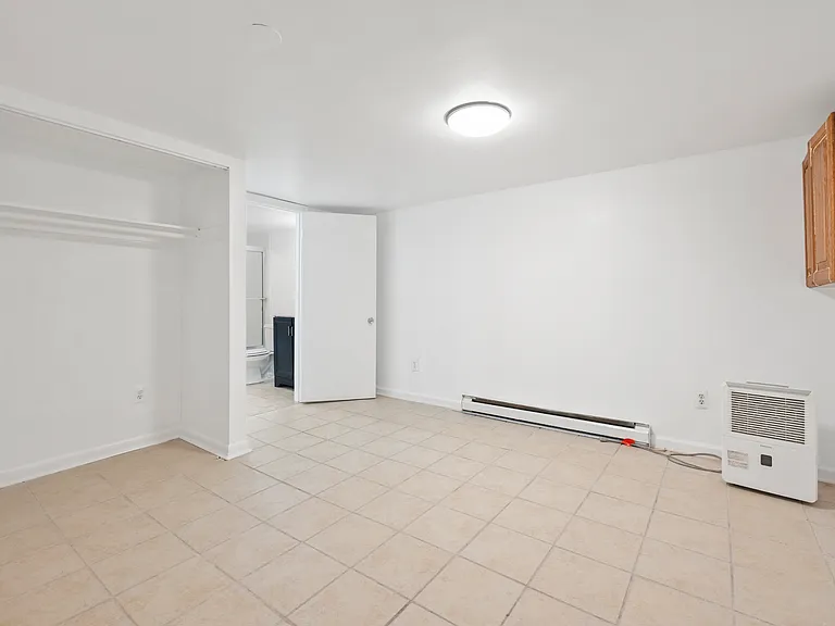 5122 Fairglen Ln — Photo 25