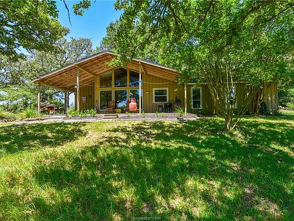 3rd image of 6430 County Road 378