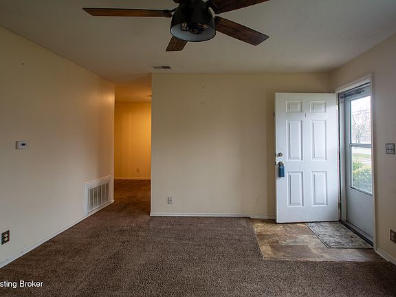 3rd image of 5905 Norton Ave