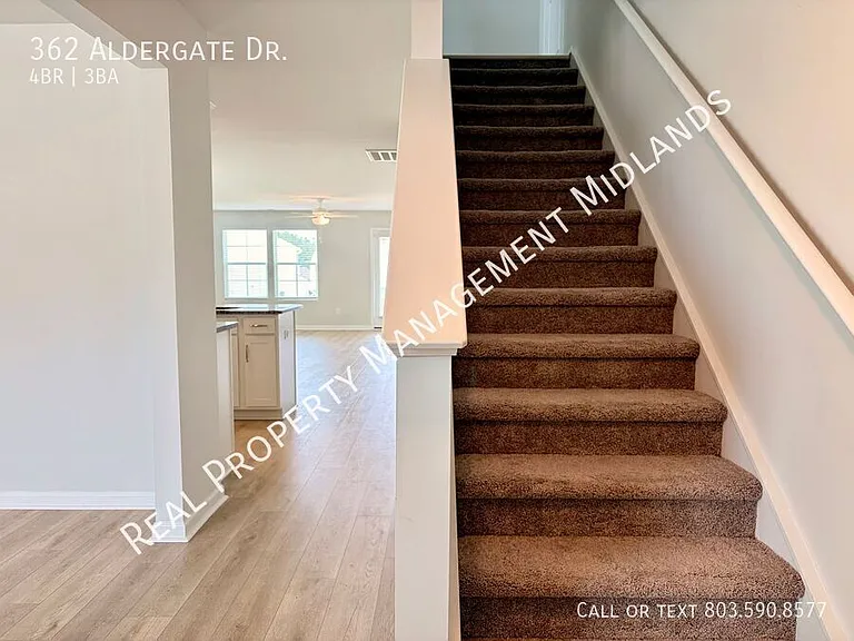 362 Aldergate Dr — Photo 5