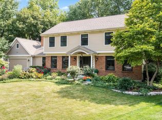 918 Appomattox Cir, Naperville, IL