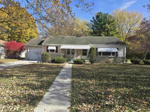 304 N Baum St, Avilla, IN 46710