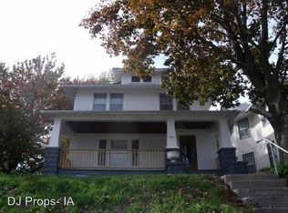 1204 Marquette St, Davenport, IA