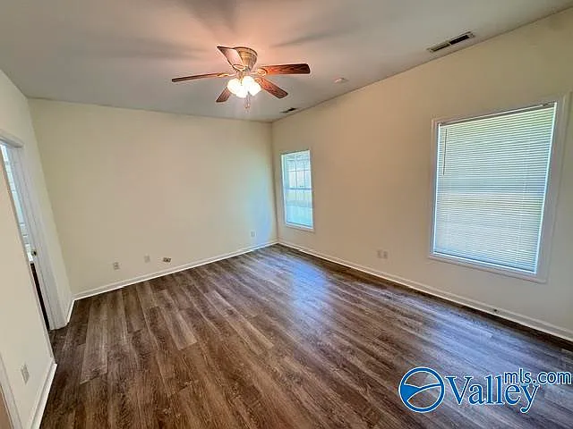 1386 Harvest Rd — Photo 18