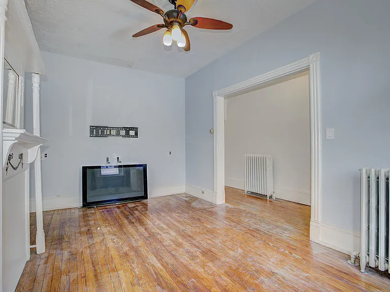 317 Elm St NW — Photo 7