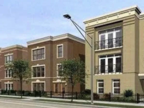 1317 W Taylor St #2R, Chicago, IL 60607