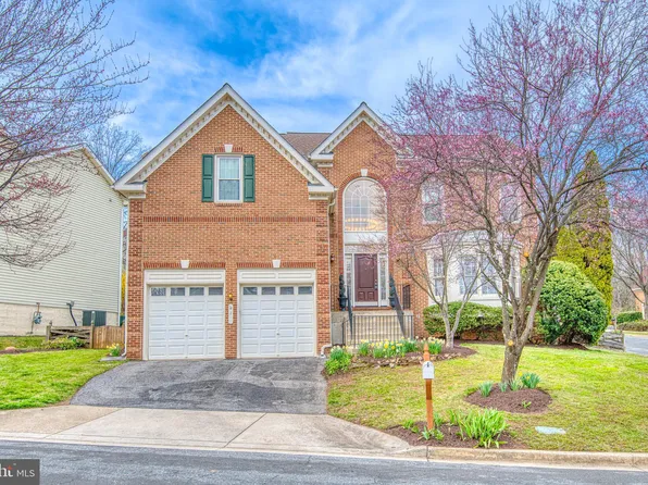 1 Foxwood Ct, Germantown, MD 20876