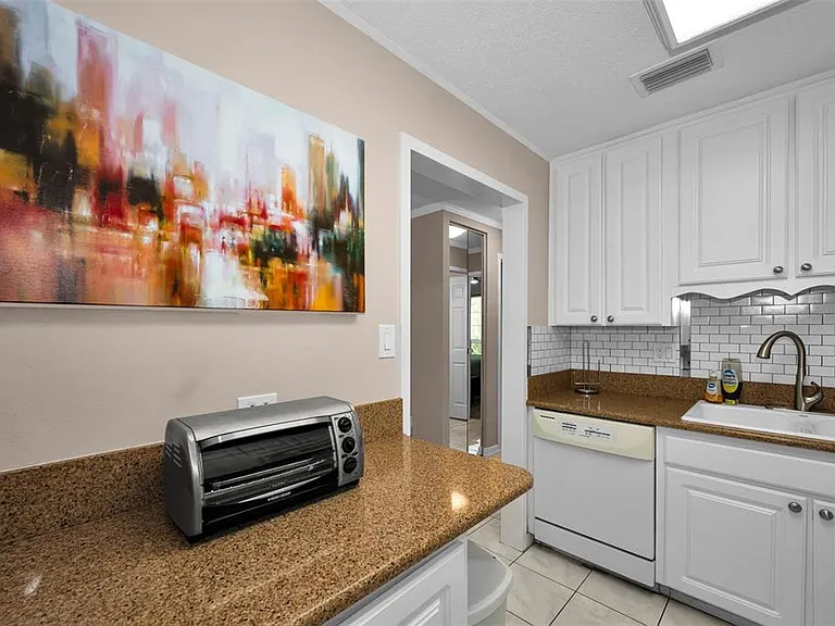 2700 Bayshore Blvd #2205 — Photo 18