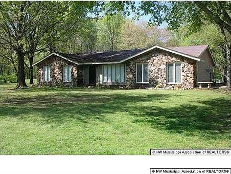1st image of 4313 Rebecca Dr