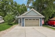N26W27148 Prospect Ave-L1007-001