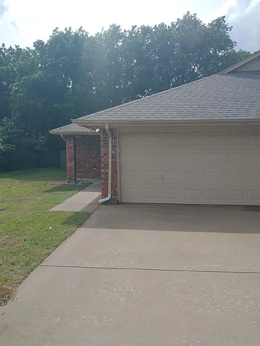 100-102 Honey Bee Dr Photo 1