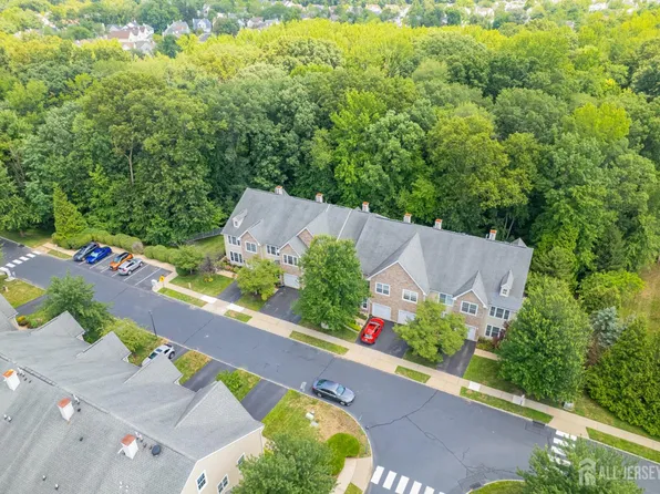 8 Amber Dr, Old Bridge, NJ 08857